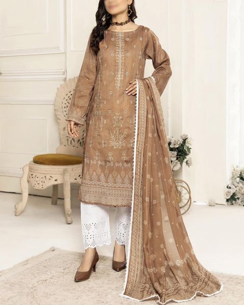 LAIBA BY SMF EXCLUSIVE LAWN DIGITAL EMBROIDED UNSTITCHED 3PC SUIT-D-05