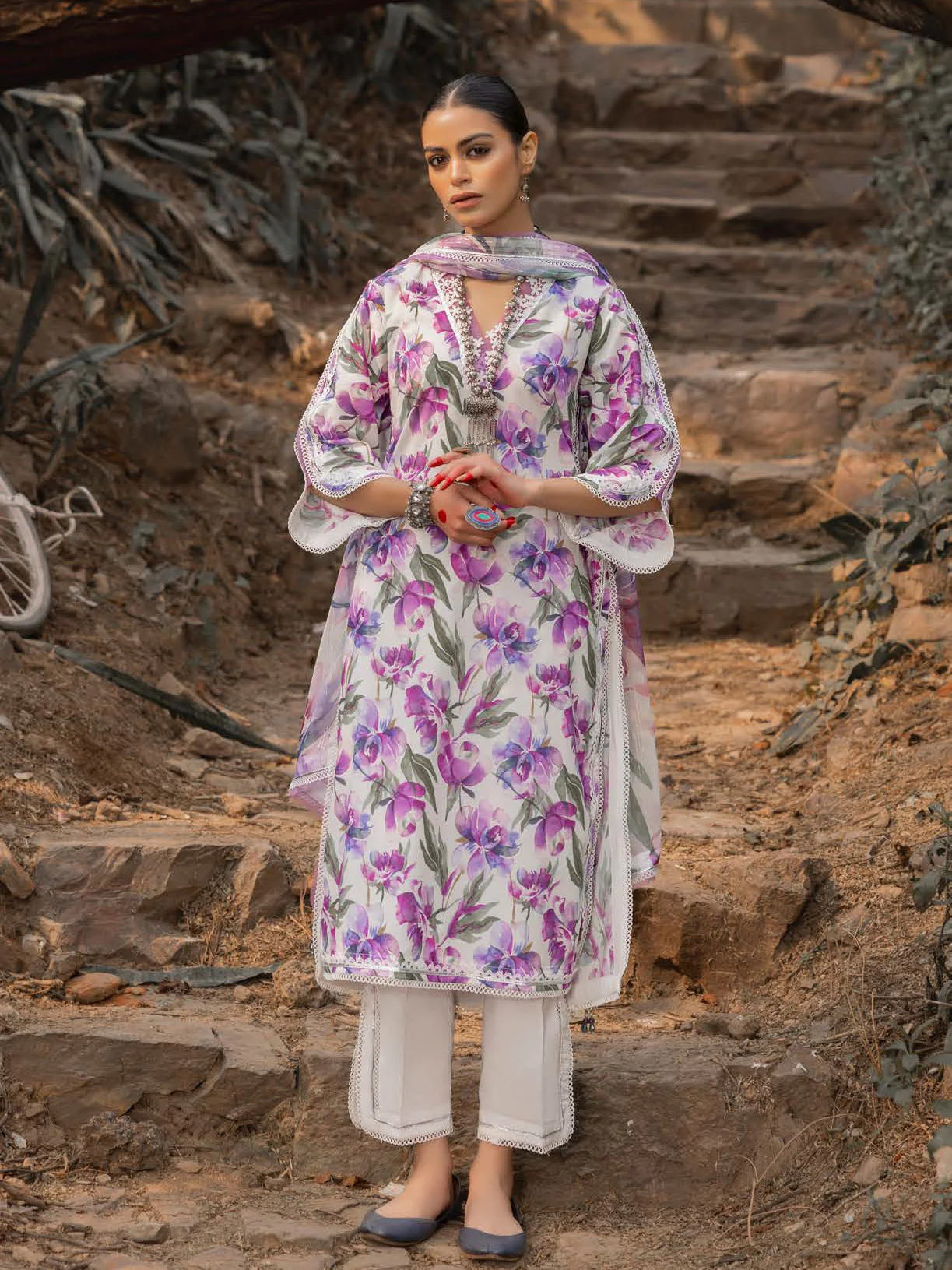 Gul Ahmad Summer Printed Lawn Unstitched 3Pc Suit-SP42009