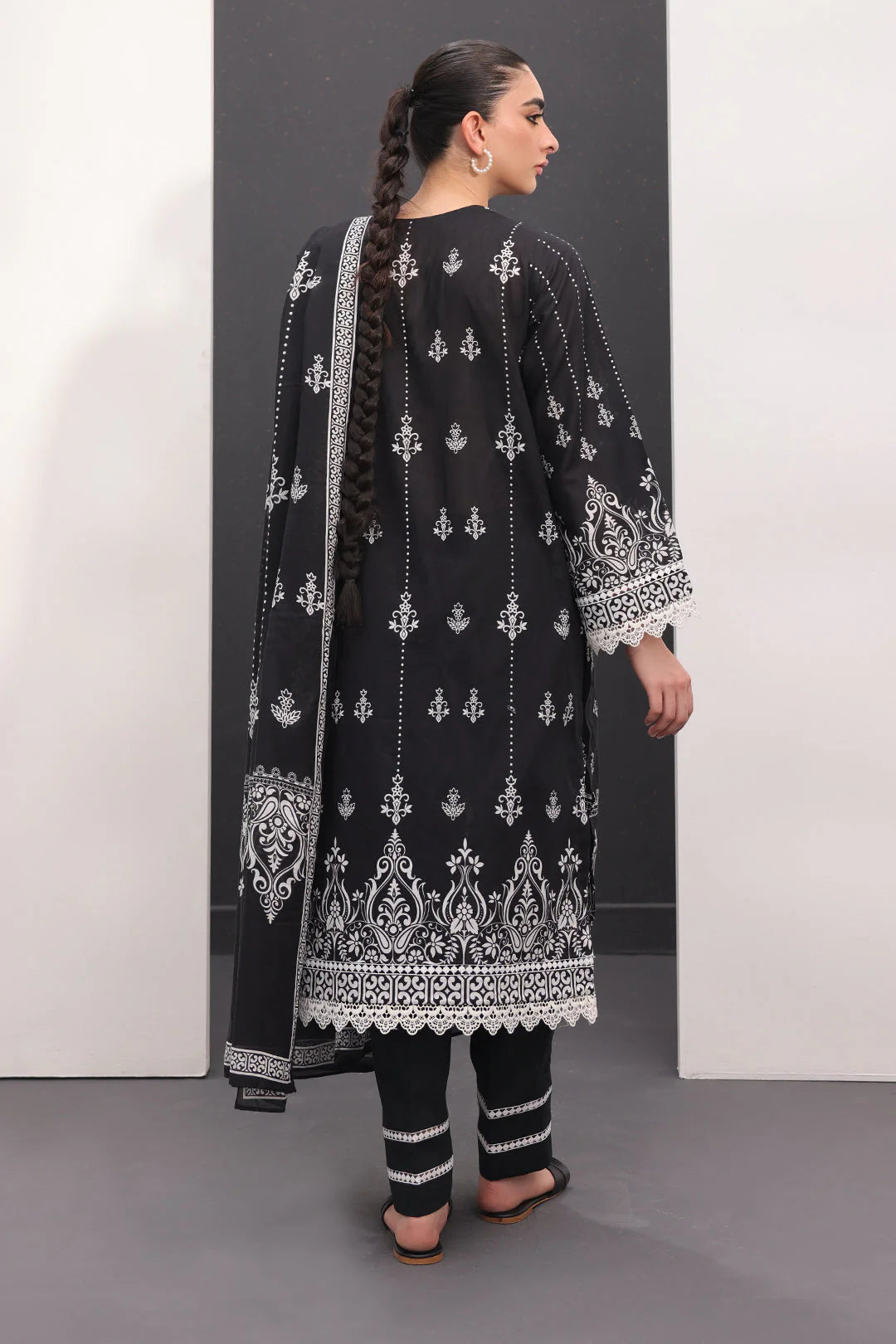 Zellbury Monochrome Embroidered Lawn Unstitched 2Pc Suit WUS24E21496