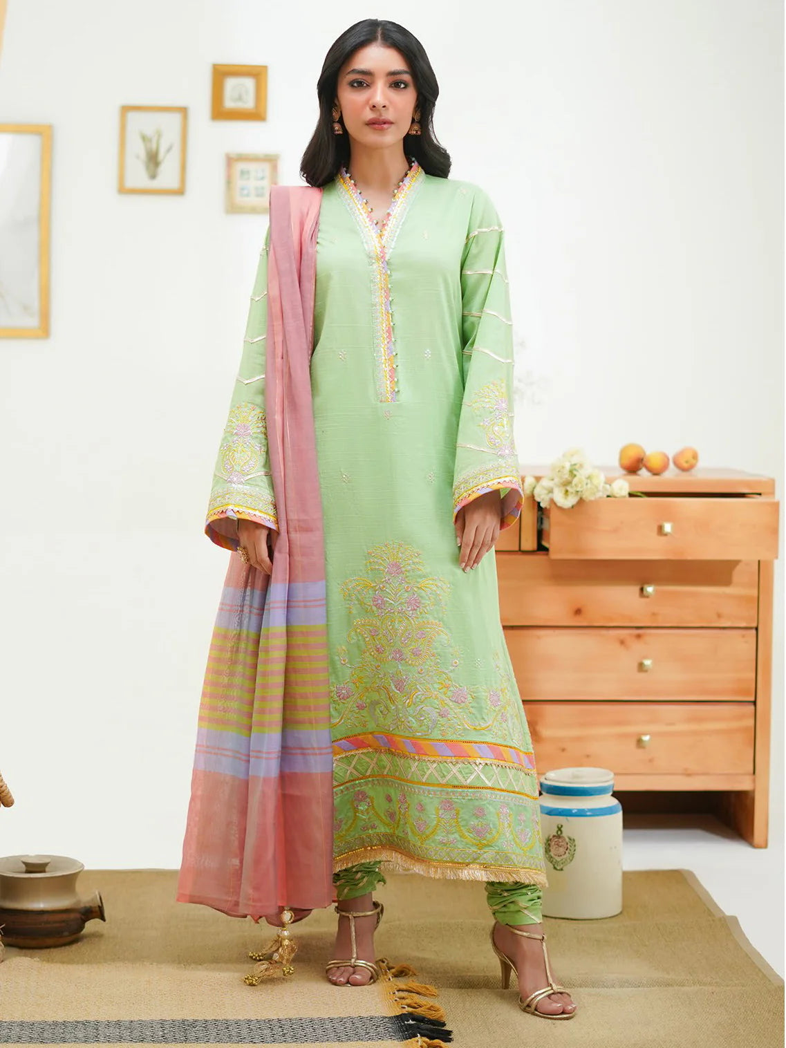 Zellbury Summer Embroidered Lawn Unstitched 3Pc Suit WUS24E31278