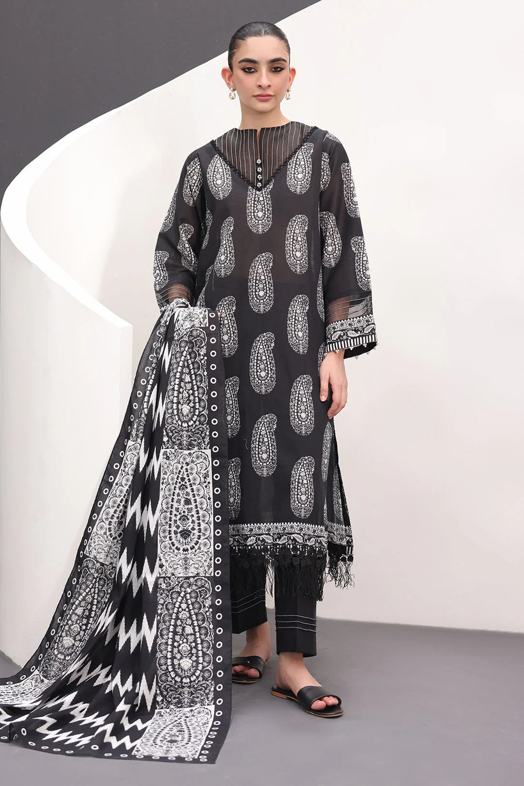 Zellbury Monochrome Printed Lawn Unstitched 3Pc Suit WUS24X31525